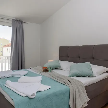 Apartman Sanda - With Pool *